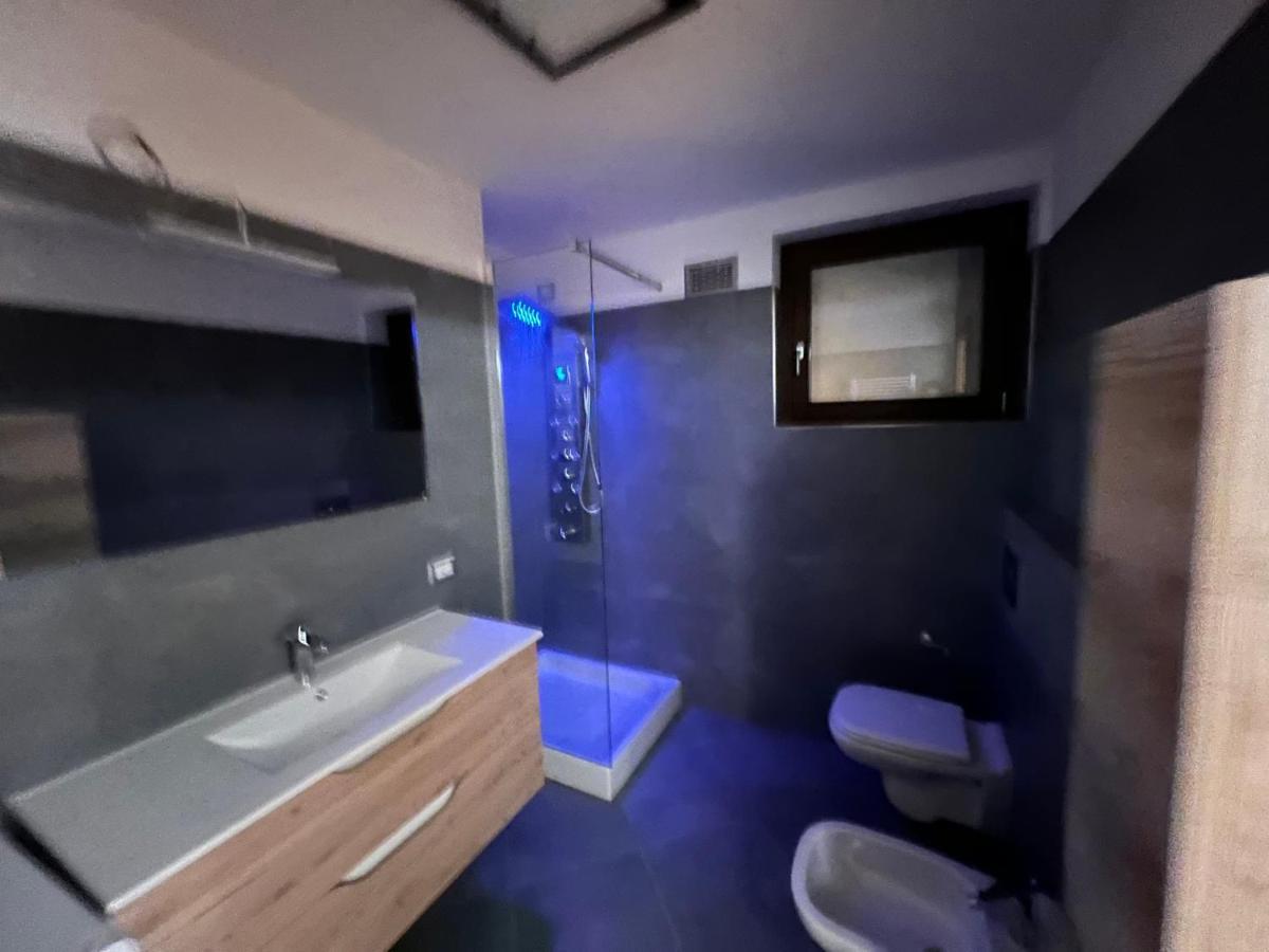 Elegante E Moderno Monolocale Apartment Oga Екстериор снимка